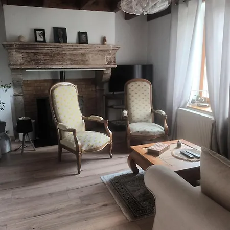 Avec Jacuzzi, Animaux De Compagnie Acceptés * Saint-Joire