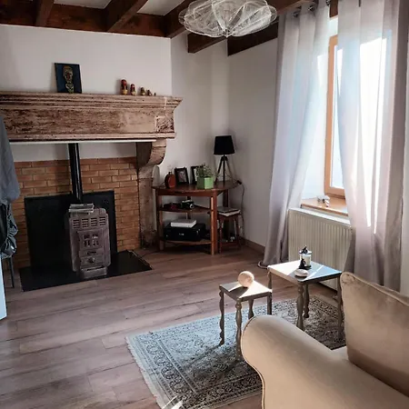 Holiday home Avec Jacuzzi, Animaux De Compagnie Acceptes *